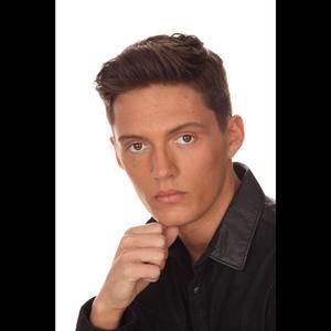 Meet your Posher, Garrett